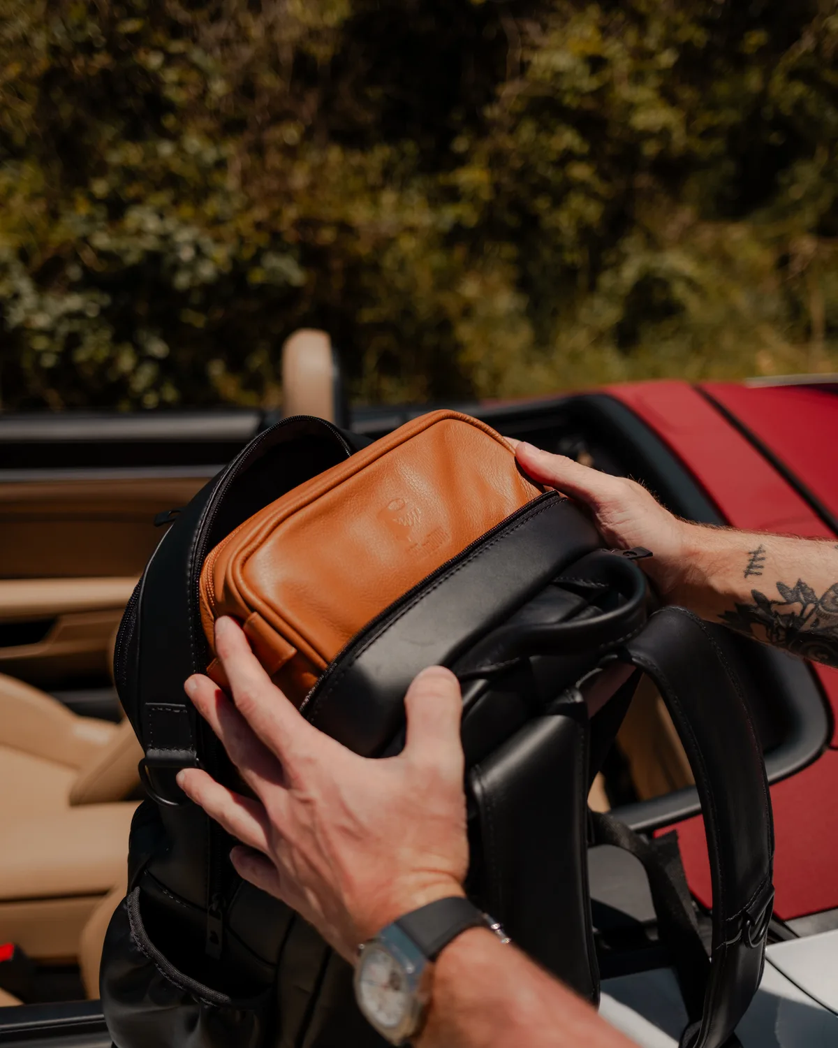 NECESSAIRE Silhouette GT Pouch